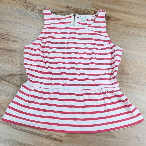 🔺️Old Navy Pink & White Striped Peplum Sleeveless Top Large - Picture 1 of 10